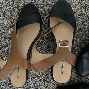 Black and Tan Summer Wedges